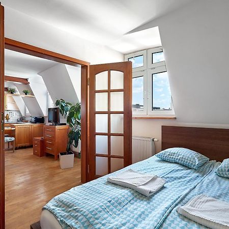 Tatamka Apartments Варшава Экстерьер фото